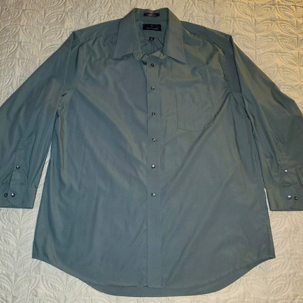 Green long sleeve dress shirt